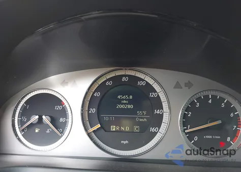 2008 Mercedes-Benz C 300 Luxury 4Matic/Sport 4Matic z USA, uszkodzony, nr VIN WDDGF81X38F187384